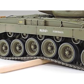 【ご依頼品】　1/35 US M26パーシングと兵士 ご依頼品】 1/35 US M26パーシングと兵士 Amazon | タミヤ 1/35